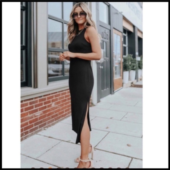 Black sleeveless dress - Picture 2 of 14